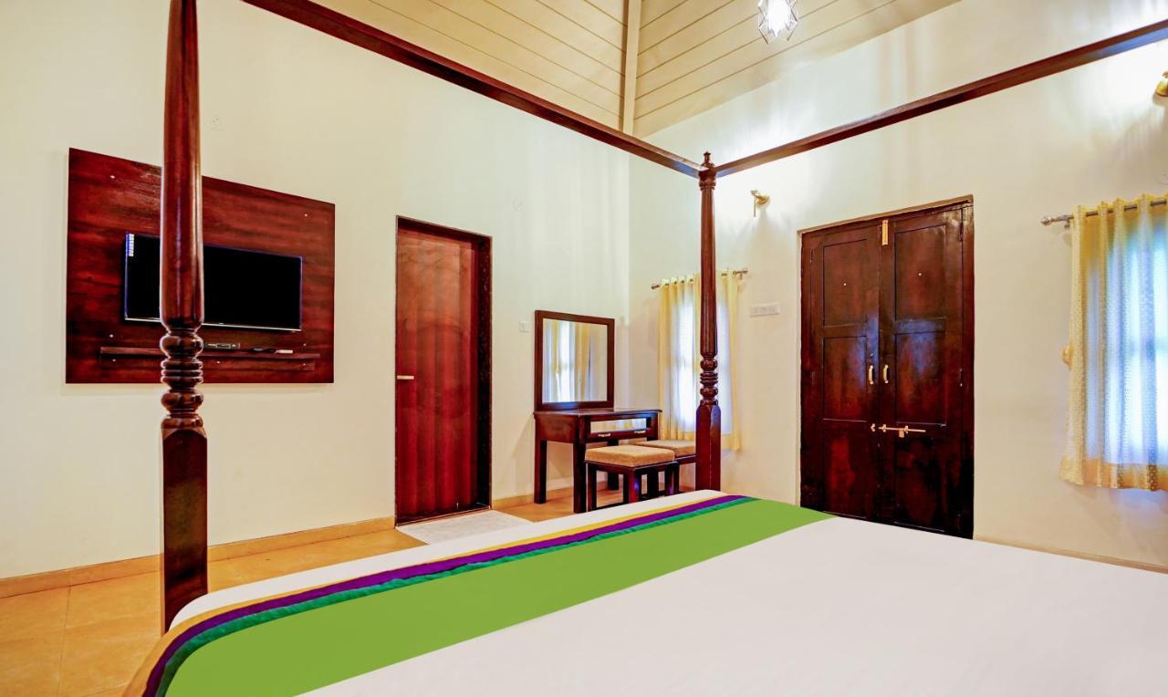 Siddhagiri Hotel And Resort Wai Extérieur photo