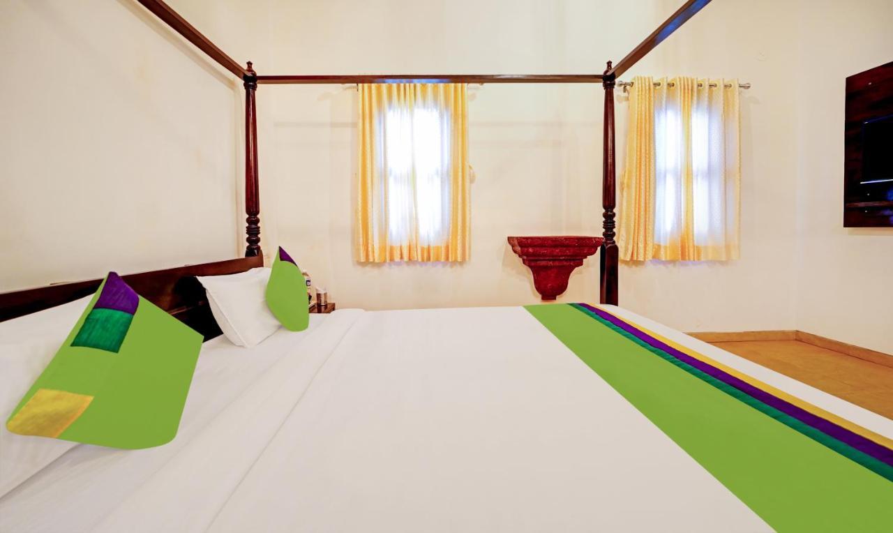 Siddhagiri Hotel And Resort Wai Extérieur photo